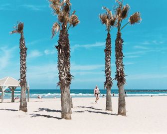 Wom Beach Pod Hotel -By Wom Pod Chain - Tel Aviv - Playa