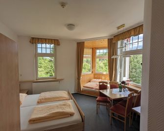 Waldgasthaus & Berghotel Steinerne Renne - Wernigerode - Bedroom