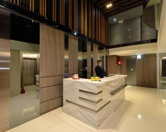 Guide Hotel Taipei Fuxing North - Taipei City - Front desk