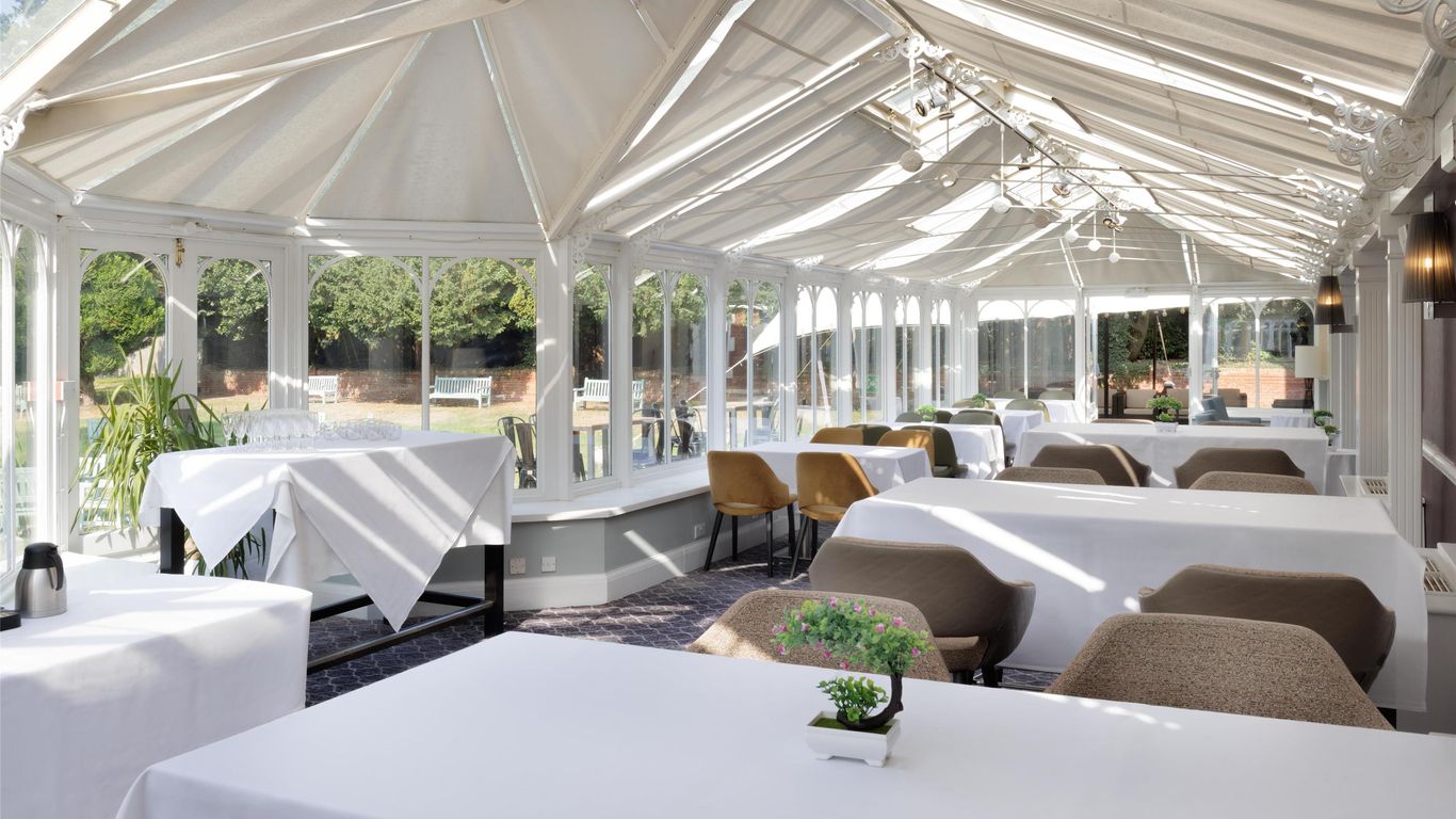 دبل تري باي هيلتون سانت آنز مانور