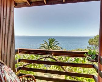 Assos Terrace Hotel - Behram - Balkon