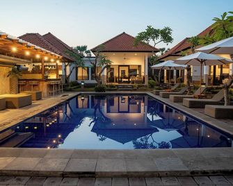 Tulamben Dive Resort - Kubu - Pool