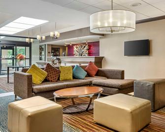 بست ويسترن بلس كينجستون هوتل آند كونفرانس سنتر - كينغستون - ردهة