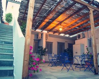 Filenia - Ύδρα - Βεράντα