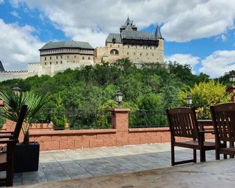 Hotel Karlstejn & Spa - Karlstejn - Будівля