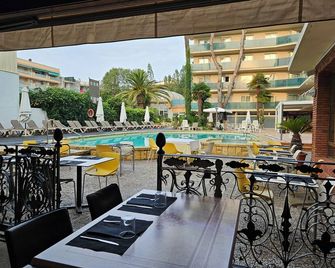 Hotel Canada Palace - Calafell