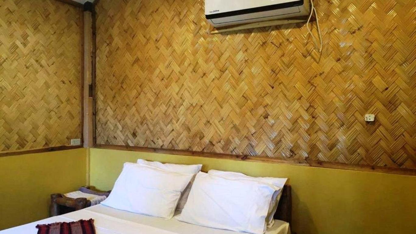 Garden Bay Beach Resort El Nido