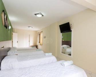 Monte Serrat Hotel - Santos - Bedroom