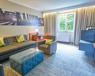 Radisson Blu Hotel Dortmund - Dortmund - Living room