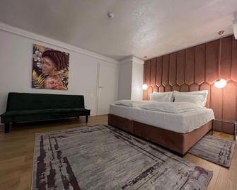 Boutique Villa Isabelle - Predeal - Bedroom