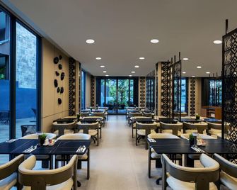 Myze Hotel Waingapu - Waingapu - Restaurante