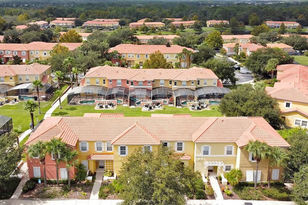 Encantada Resort Vacation Townhomes by Idiliq - Kissimmee - Edificio