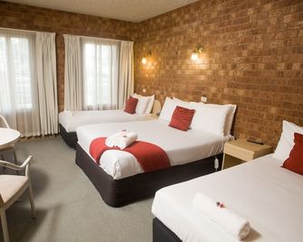 Courtyard Motor Inn - Shepparton - Bedroom