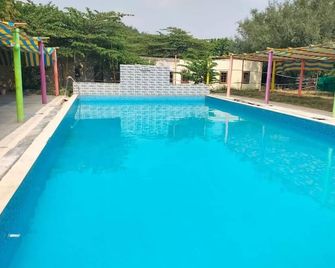 Birla Resort - Hampi - Piscina