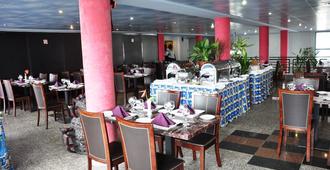 Hotel Prince de Galles - Douala - Restaurang