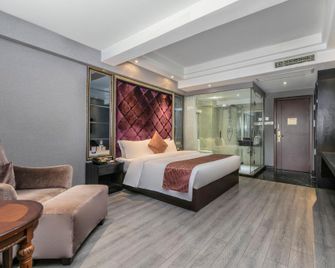 Fangyuan Fashion Hotel (Longyan High Speed Railway Station Second Hospital) - Longyan - Habitación