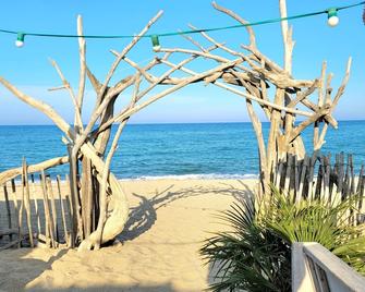 Torreilles Plage, Holiday house 2 bedrooms, courtyard, beachfront - Torreilles - Plage