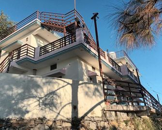 The Hill Heaven Home Stay - Lansdowne - Edificio