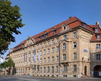 A&O Leipzig Hauptbahnhof - לייפציג - בניין