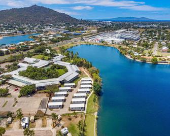 Mercure Townsville - Townsville - Building