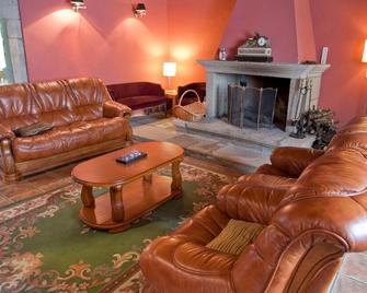 Pazo de Verdes - A Feira do Monte - Living room