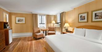 Days Inn by Wyndham Vancouver Downtown - Vancouver - Schlafzimmer