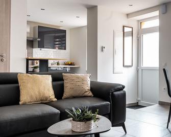 Gite Thann, 3 bedrooms, 5 persons - Thann - Huiskamer