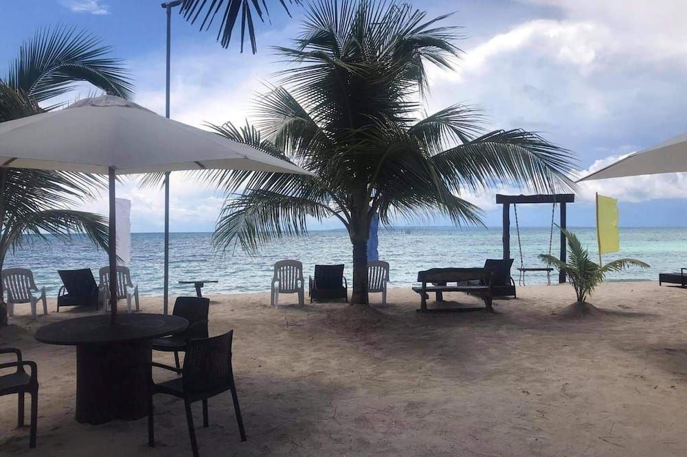 أنايا بيتش ريزورت