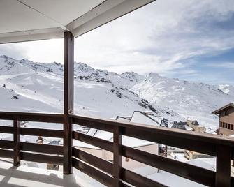 Appartement rénové aux pieds des pistes, idéal pour 4 personnes - FR-1-640-76 - Val Thorens - Balkon