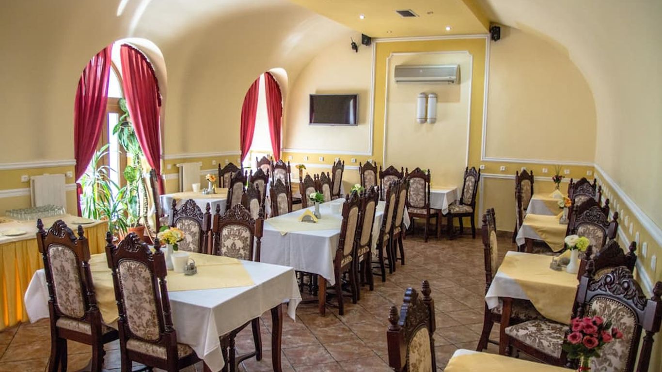 هوتل أستوريا