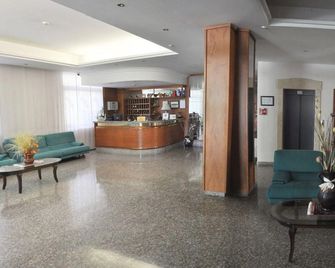 Hotel Dei Pini - Fiuggi - Reception