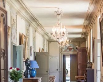 Chateau De Mauvilly - Rochefort-sur-Brévon - Lobby