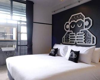 Blu Monkey Hub and Hotel Suratthani - Surat Thani - Slaapkamer
