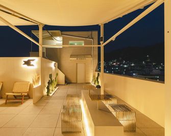 Hound Hotel Andong Culture Street Branch - Andong - Балкон