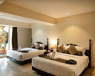 EllBee Ganga View - Rishikesh - Bedroom