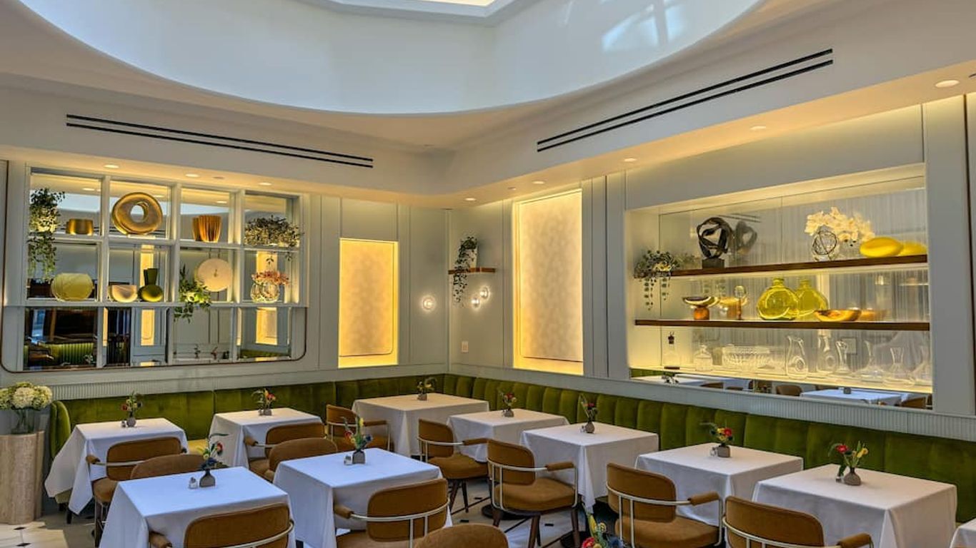 The Iroquois New York