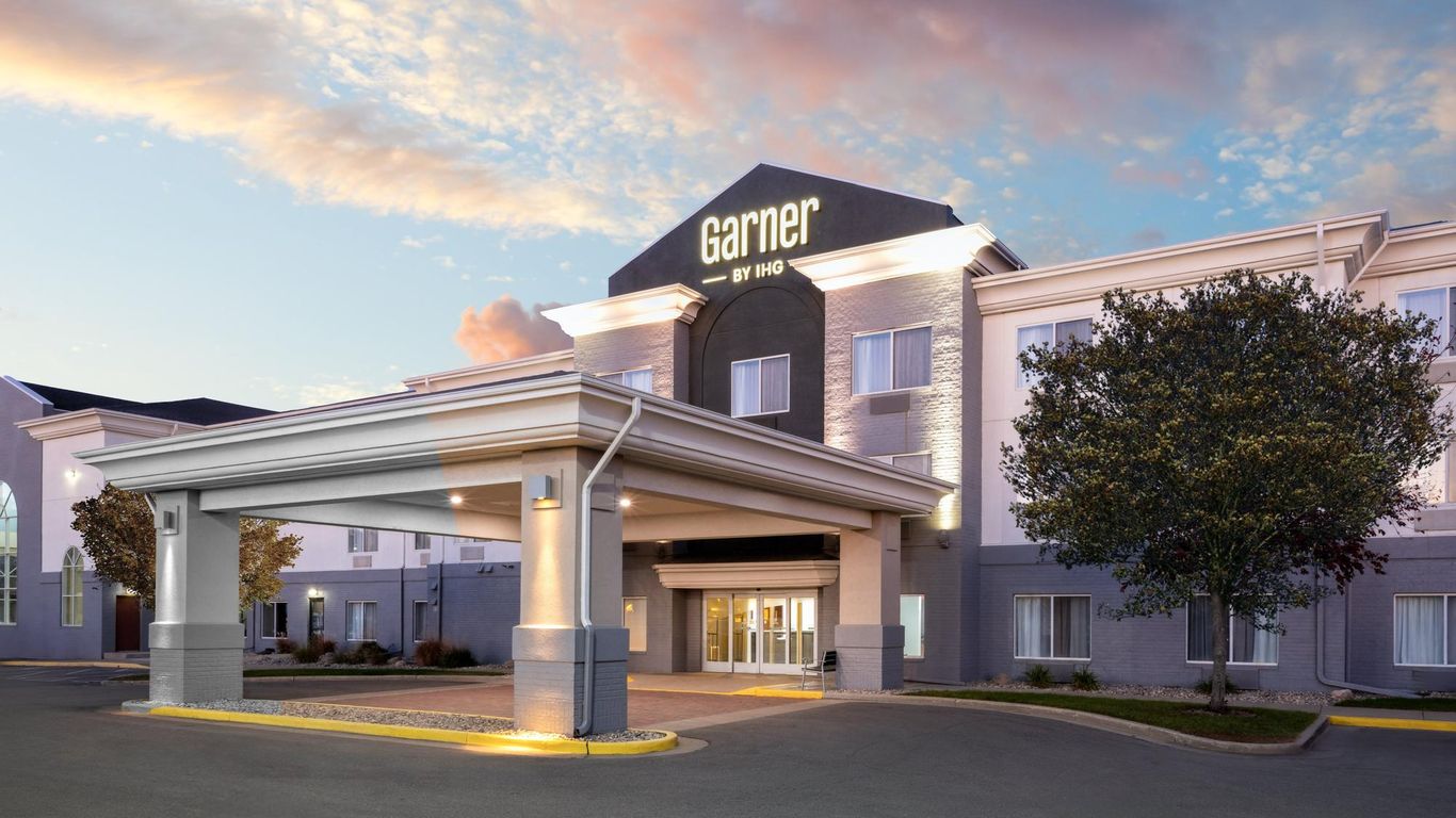 Garner Hotel Brookings by IHG