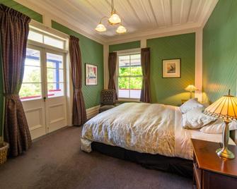Shady Rest Bed & Breakfast - Takaka