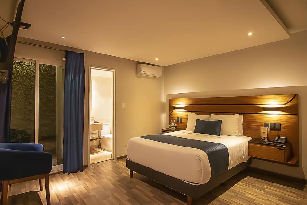 Hotel Boutique Maria - מורליה - חדר שינה