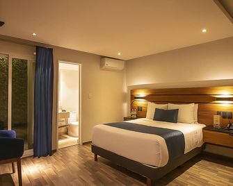 Hotel Boutique Maria - מורליה - חדר שינה