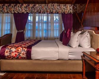 Divine Himalayan Resort, Darjeeling - Darjeeling