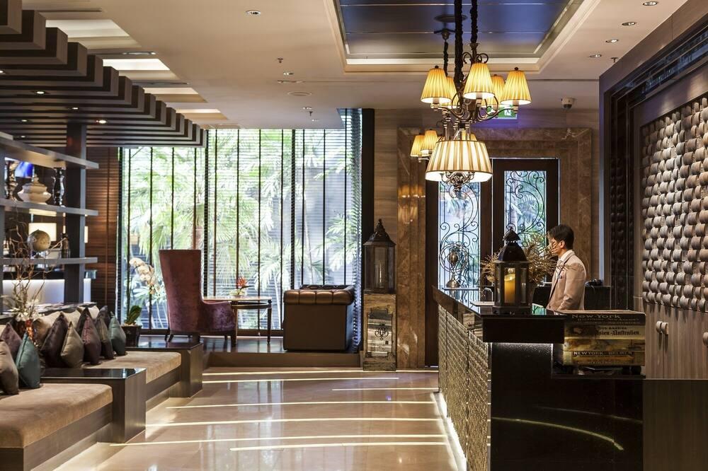 The Continent Boutique Hotel Bangkok Sukhumvit by Compass