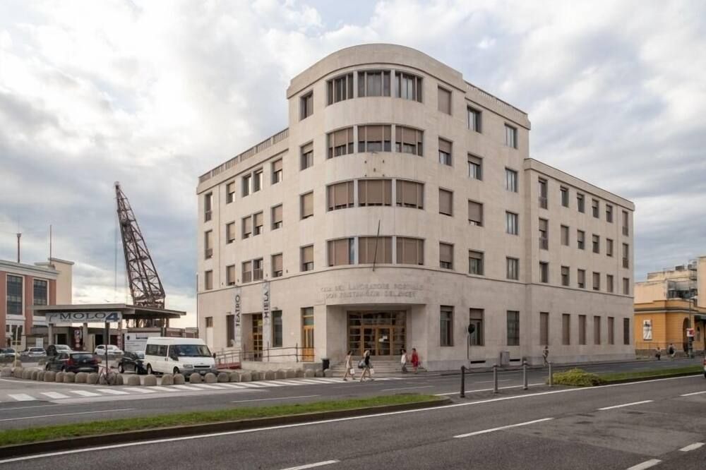 Hotel Roma - Trieste - Toà nhà