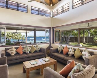 Eratap Beach Resort - Port-Vila