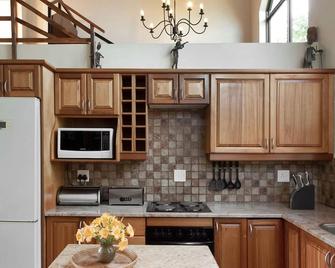 Ama Casa Cottages - Cathkin Park - Cocina