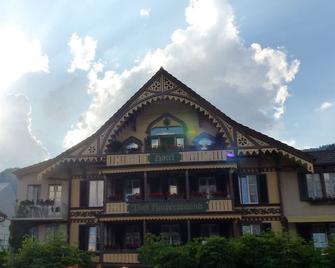Post Hardermannli - Interlaken - Building