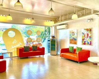 Islands Stay Hotels Mactan - Lapu-Lapu City - Lobby