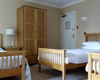 The Bell House - Chippenham - Bedroom