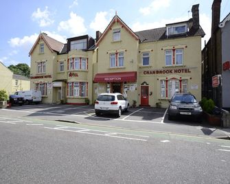 Cranbrook Hotel - Ilford - Edificio