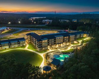 Lakeside Lodge Clemson - Clemson - Building